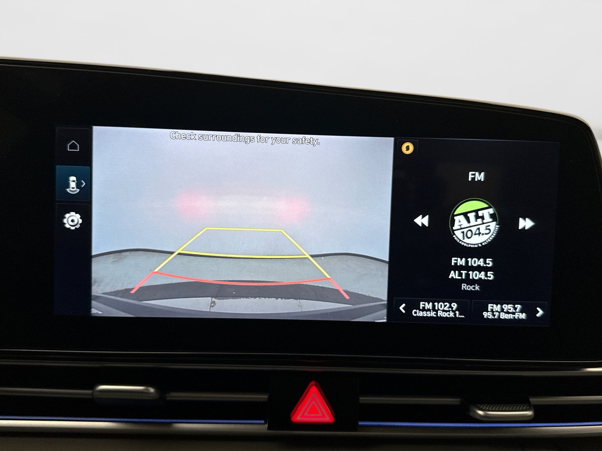 Used 2024 Hyundai Elantra SEL FWD image 16
