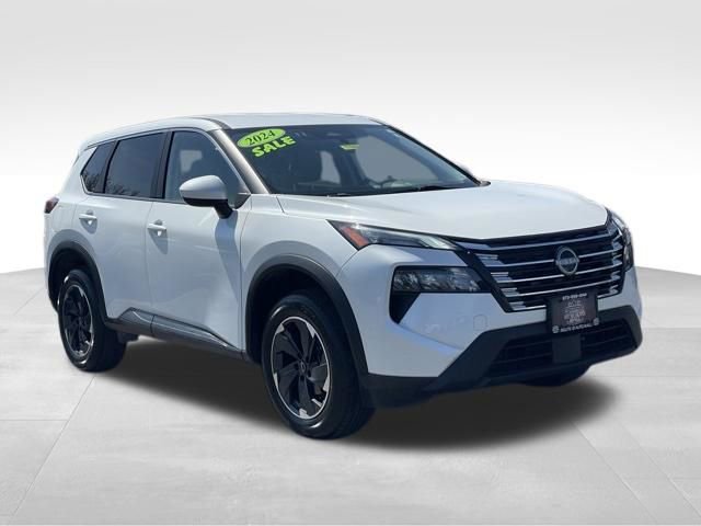 Certified 2023 Nissan Rogue SV AWD/4WD image 3