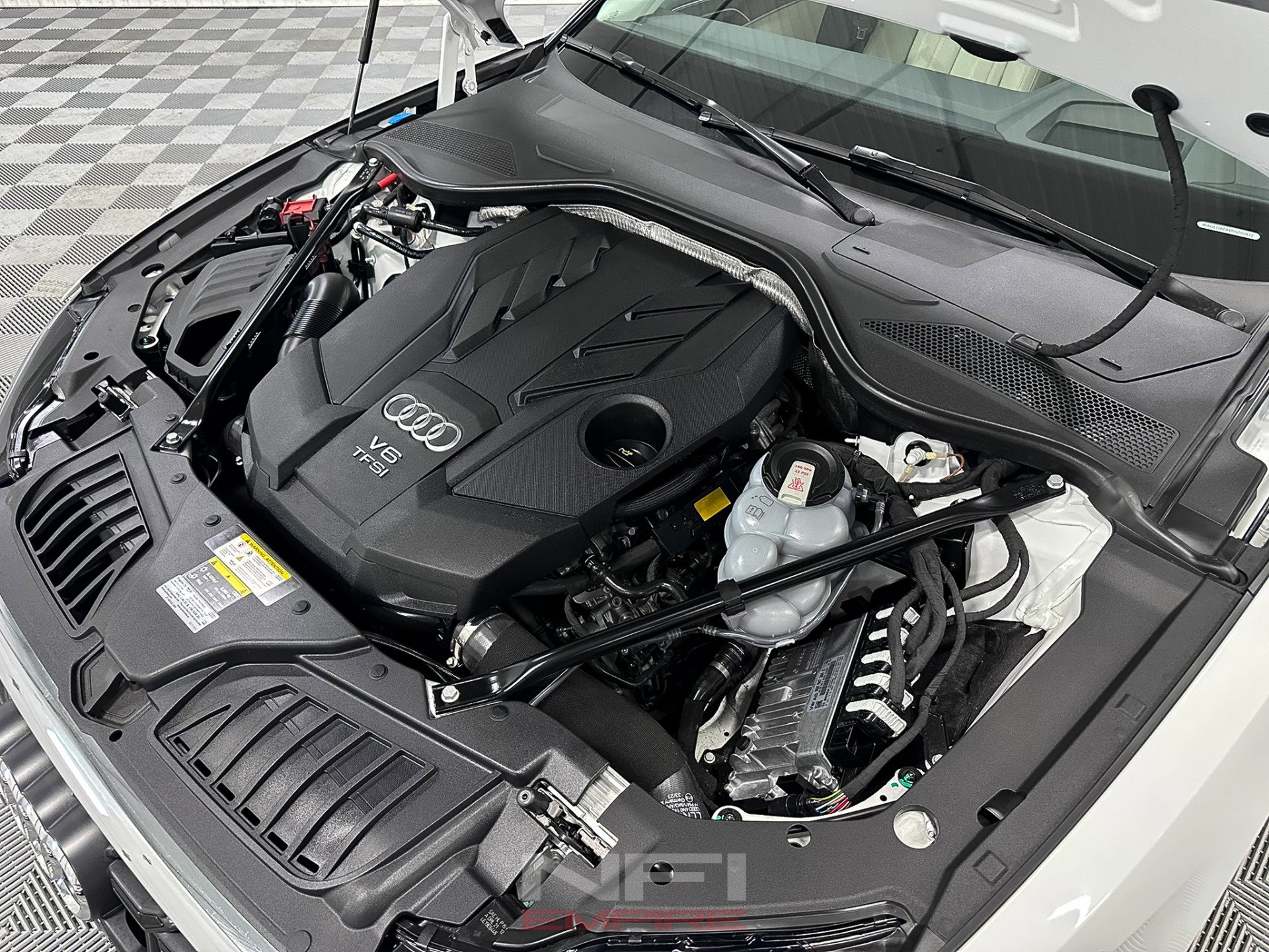 Used 2024 Audi A8 L 3.0T image 52