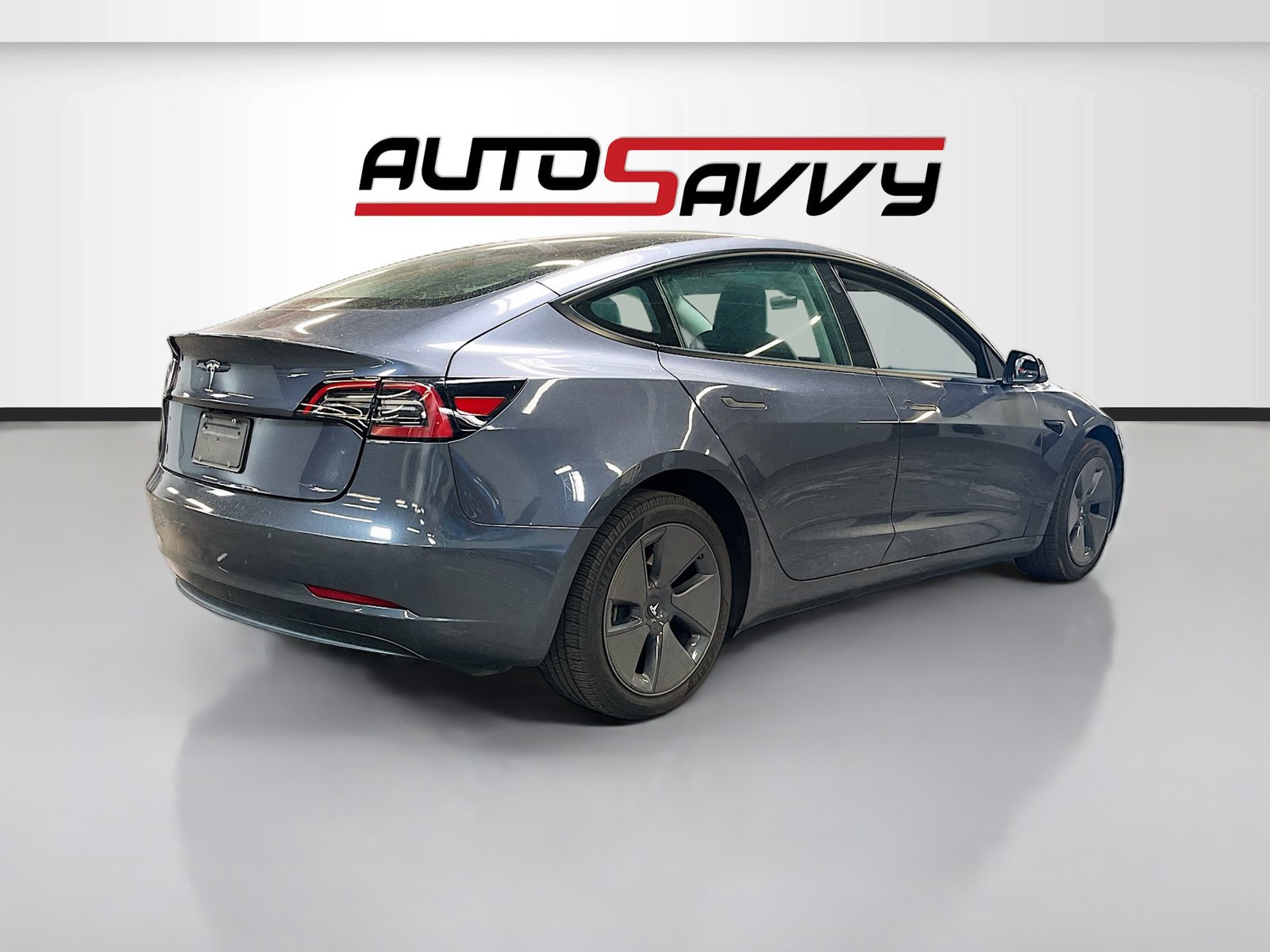 Used 2023 Tesla Model 3 Standard Range RWD image 7
