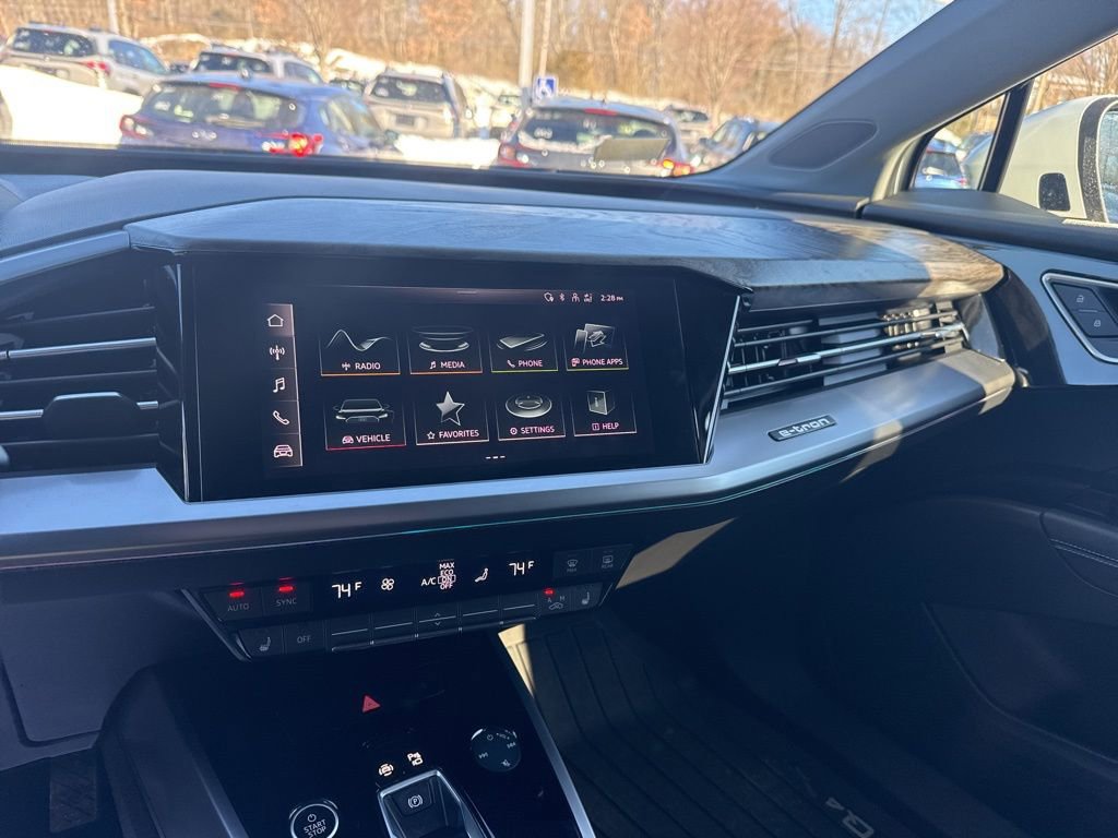 Used 2022 Audi Q4 e-tron Premium Plus image 14