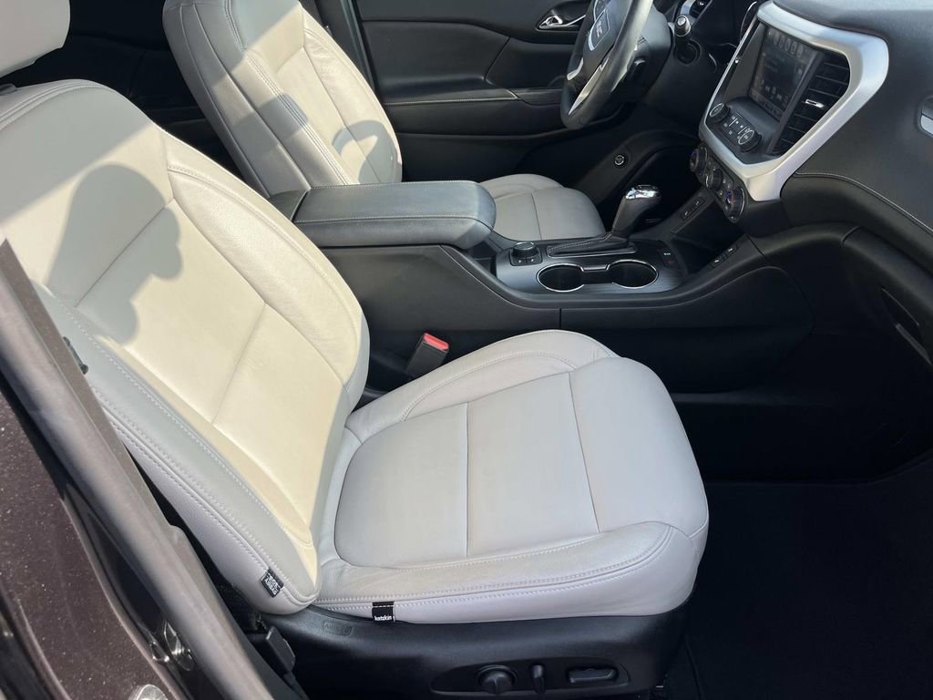 Certified 2018 GMC Acadia SLT image 30