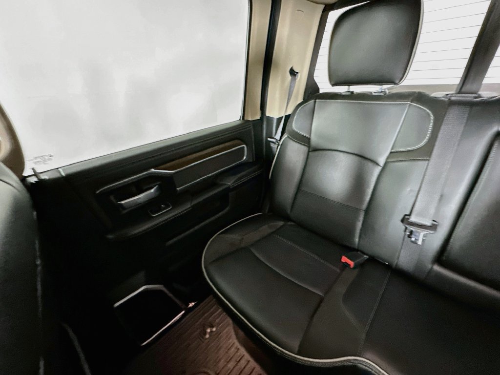 Used 2022 RAM 2500 Laramie AWD/4WD image 12