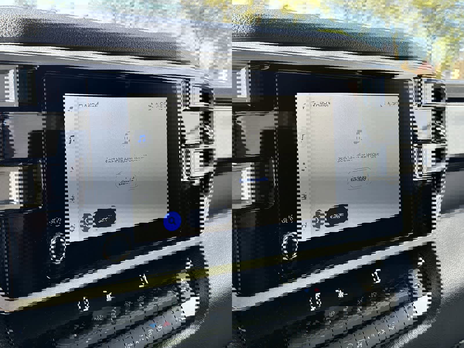 Used 2025 Toyota Tundra SR5 w/ SR5 Premium Package AWD/4WD image 12