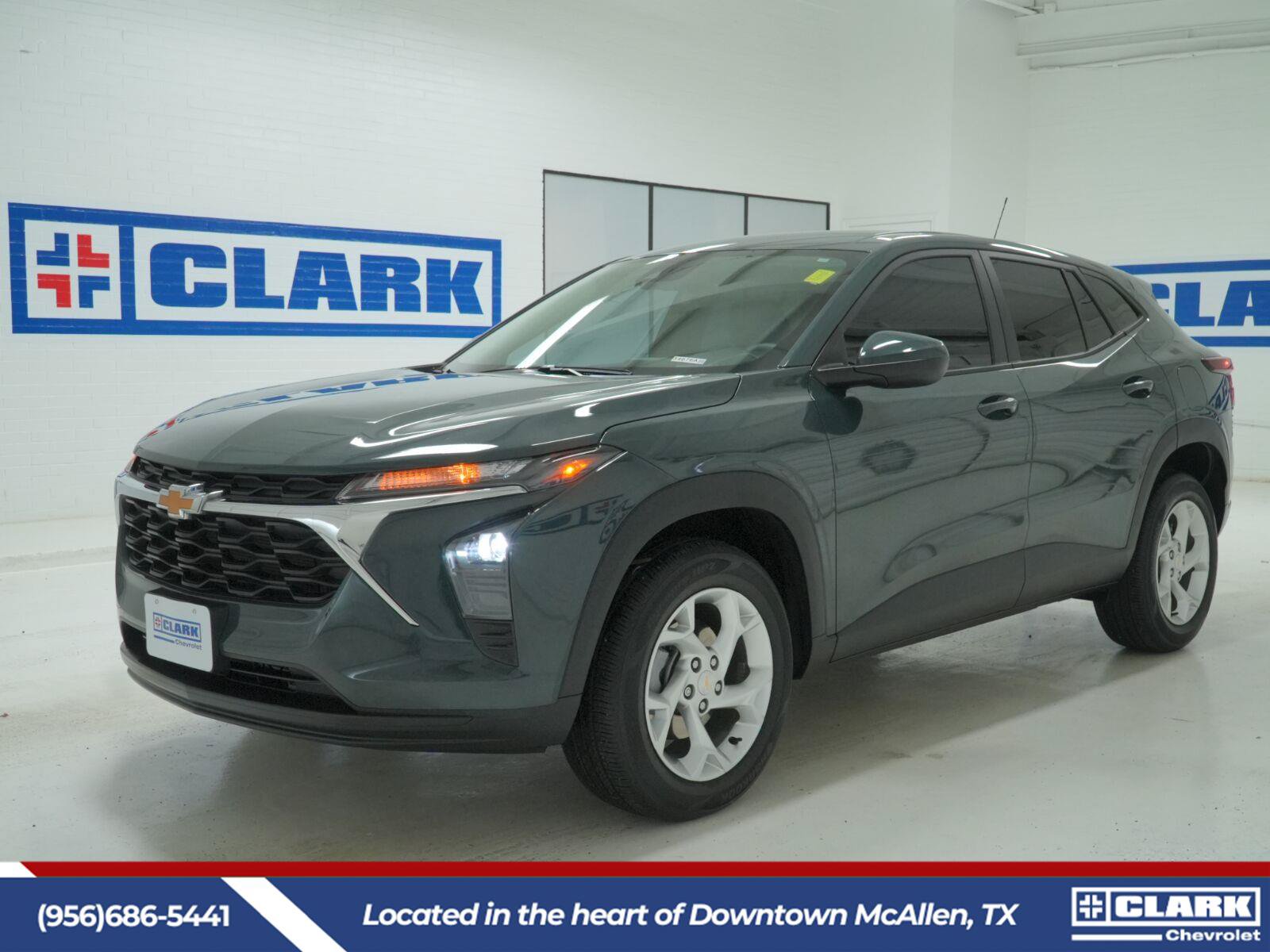 Used 2025 Chevrolet Trax LS w/ LS Convenience Package