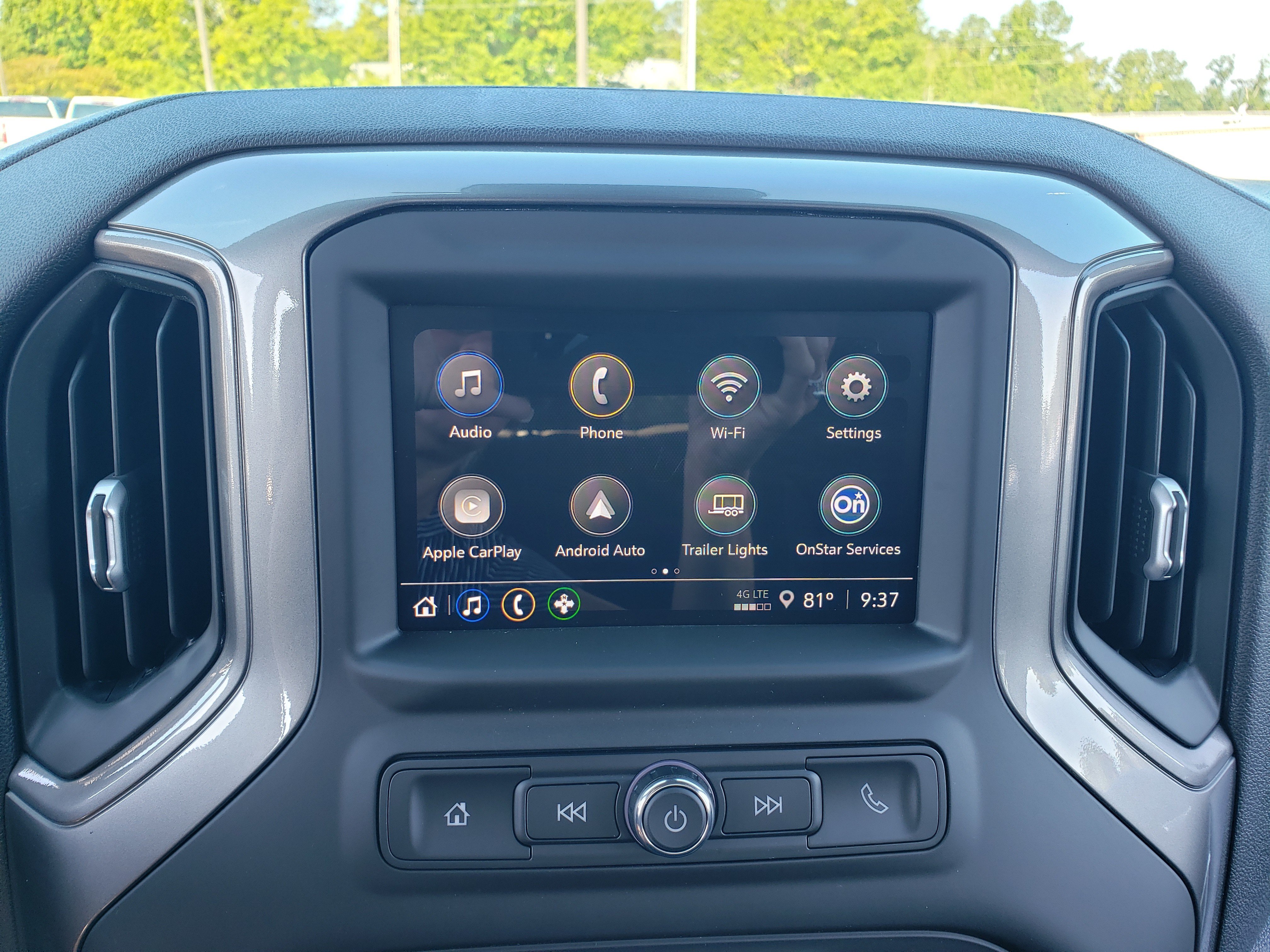 New 2026 Chevrolet Silverado 1500 Custom Trail Boss w/ LPO, Dark Essentials Package AWD/4WD image 20