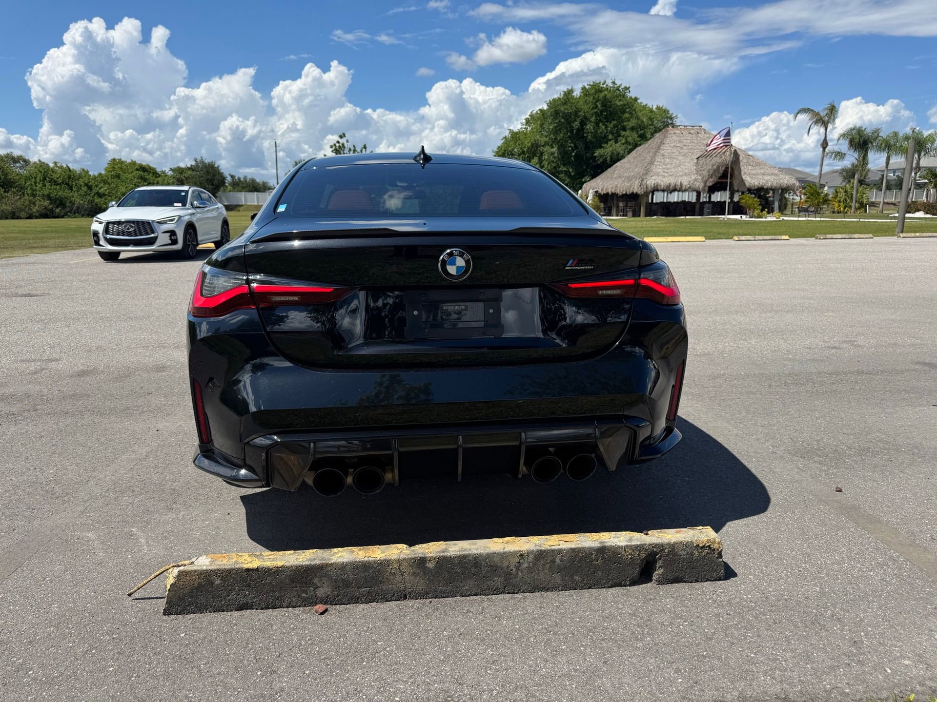 Used 2021 BMW M4 Competition w/ M Carbon Exterior Package RWD image 5