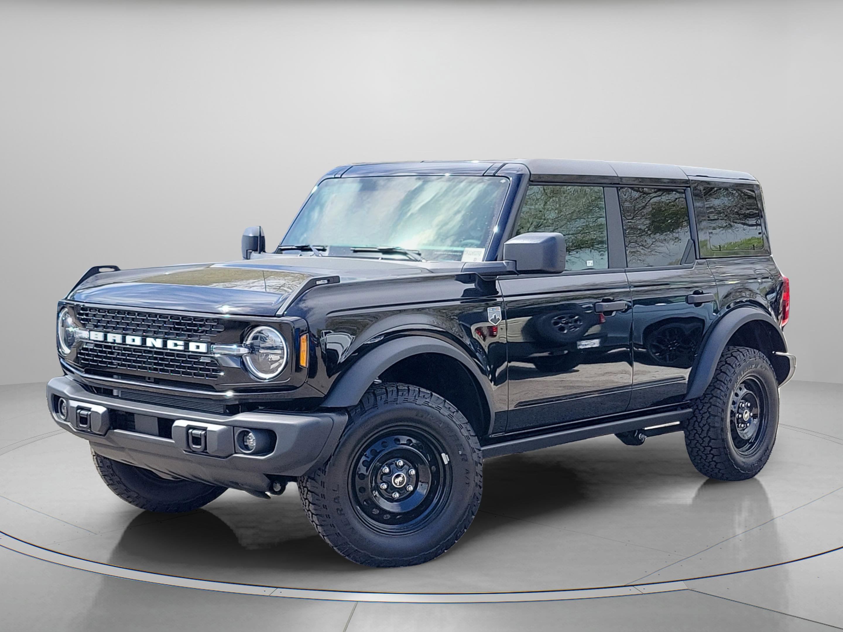 New 2026 Ford Bronco Big Bend w/ Black Diamond Package image 2