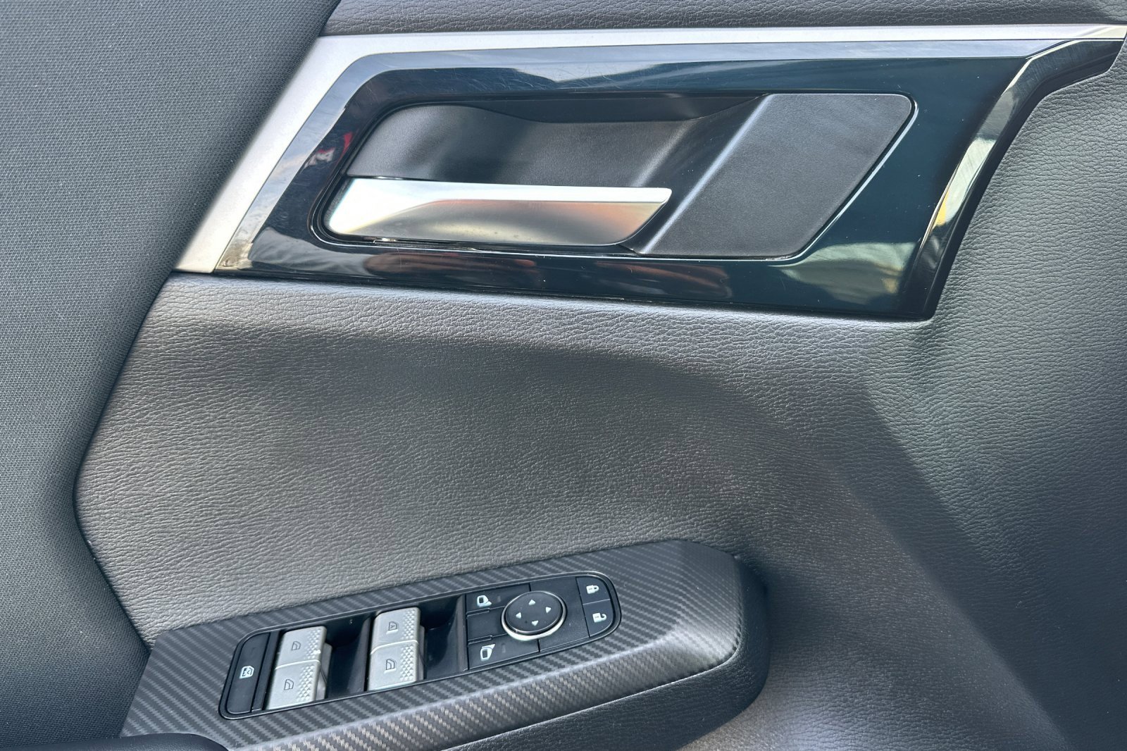 Used 2022 Mitsubishi Outlander ES image 11