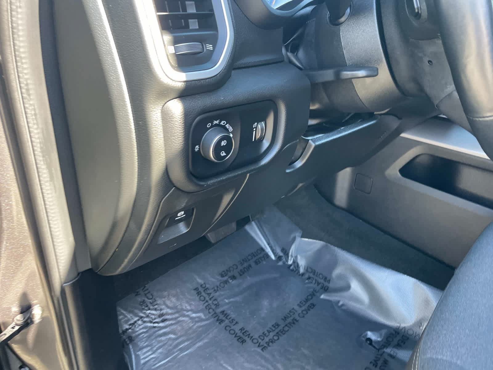 Used 2023 RAM 1500 Big Horn AWD/4WD image 23