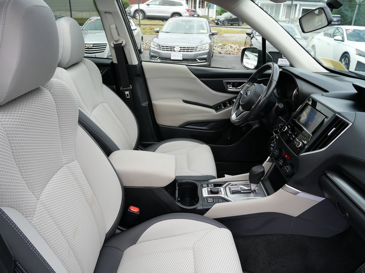Used 2020 Subaru Forester Premium AWD/4WD image 18