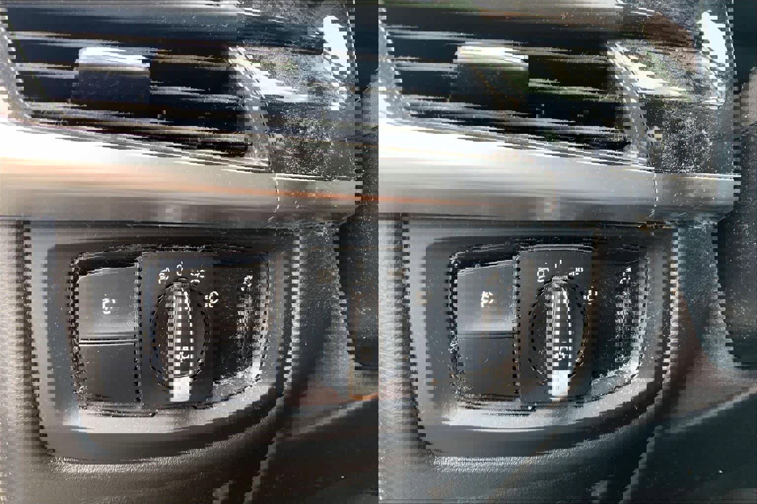 Used 2017 BMW X6 xDrive35i image 36