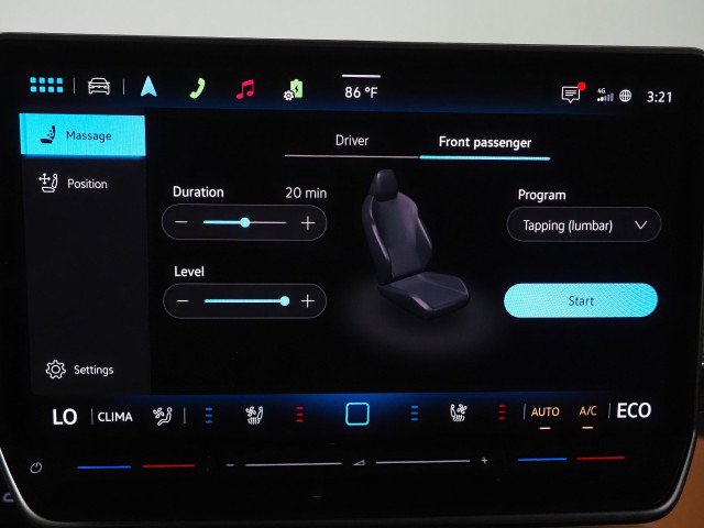 Used 2025 Volkswagen ID. Buzz 1st Edition image 39