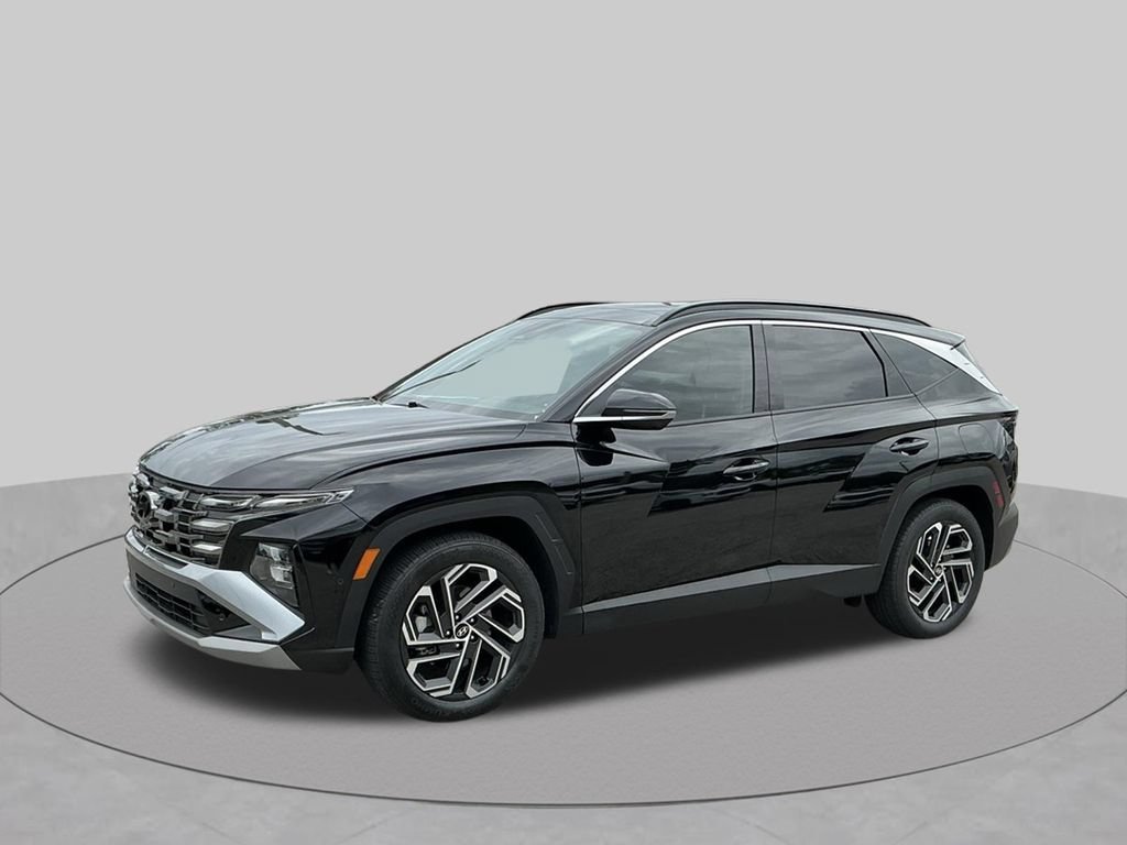 Used 2025 Hyundai Tucson Limited FWD image 2