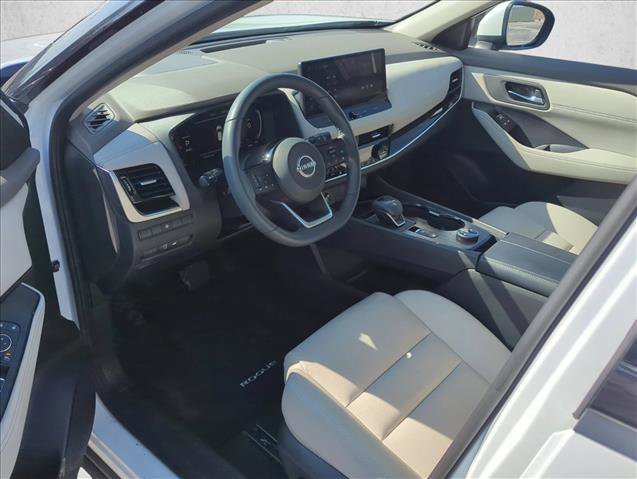 Certified 2024 Nissan Rogue SL image 11