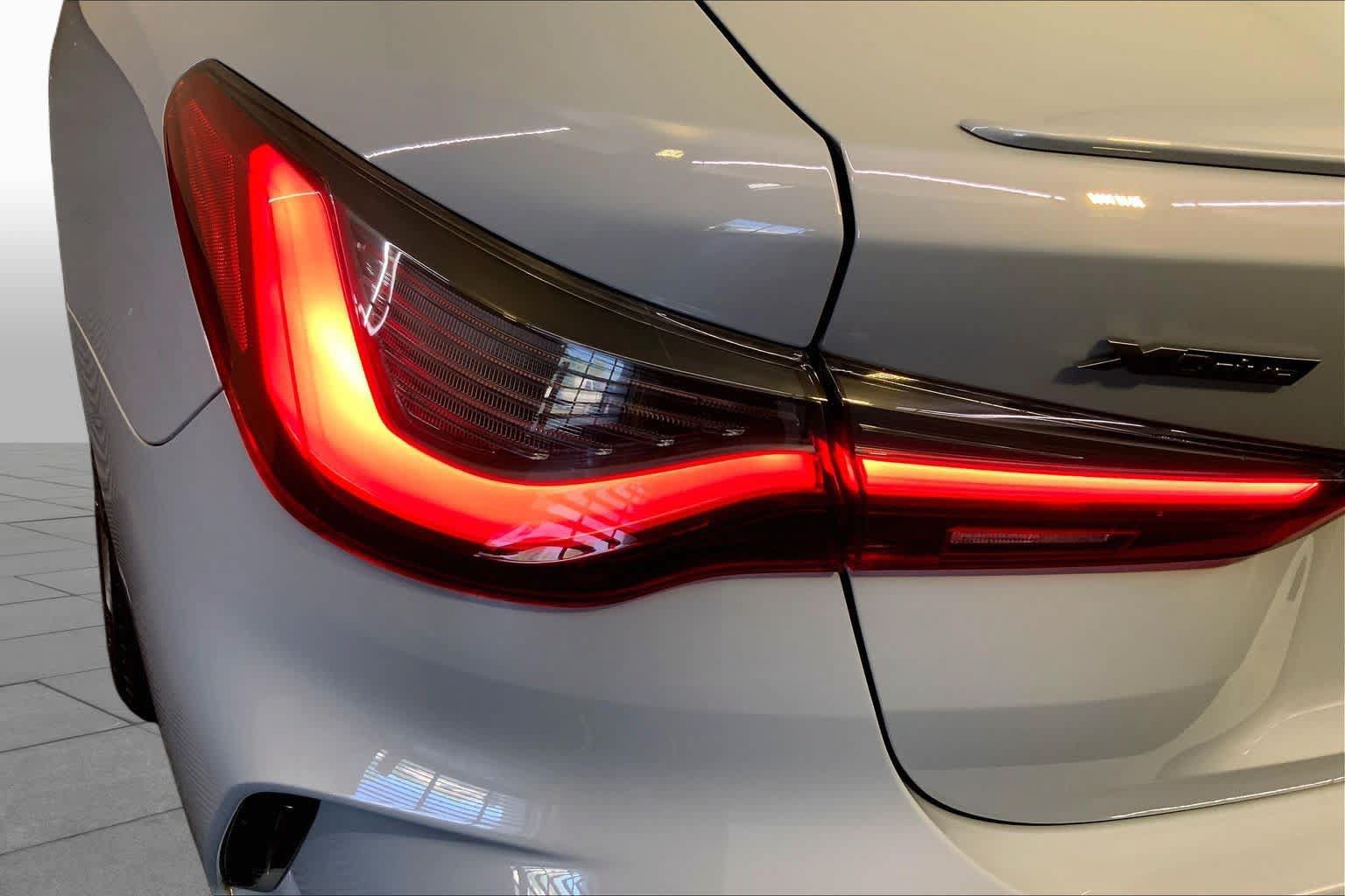 Used 2024 BMW 440i xDrive Coupe w/ Premium Package AWD/4WD image 55