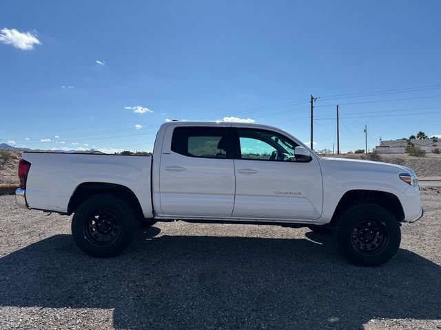 Used 2022 Toyota Tacoma SR5 RWD image 6