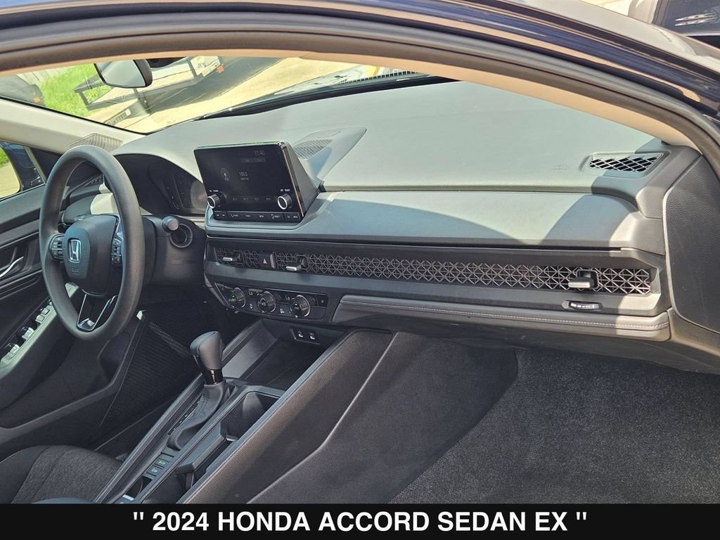 Used 2024 Honda Accord EX image 31
