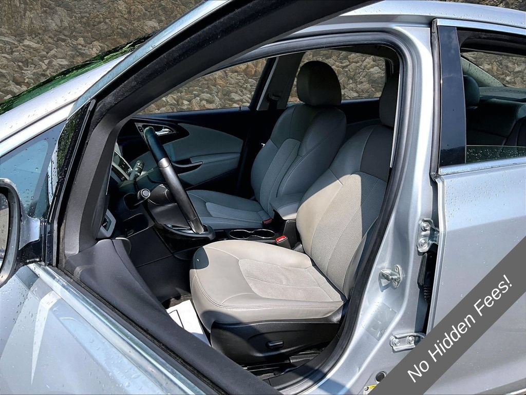 Used 2012 Buick Verano Convenience FWD image 20