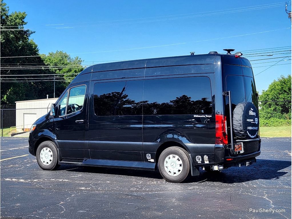 Used 2020 Mercedes-Benz Sprinter 2500 image 20