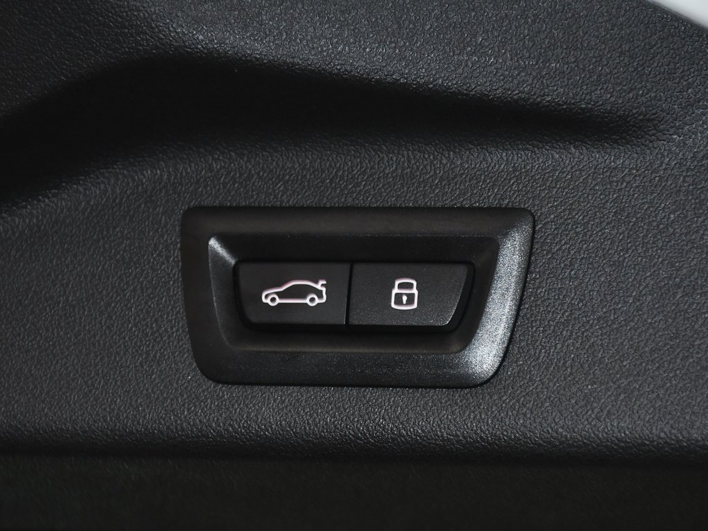 Used 2026 BMW X7 xDrive40i image 90