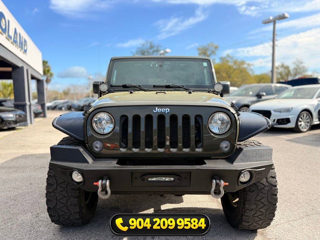 Used 2015 Jeep Wrangler Unlimited Rubicon w/ Dual Top Group AWD/4WD image 10
