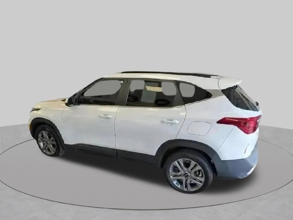 Used 2022 Kia Seltos S FWD image 15