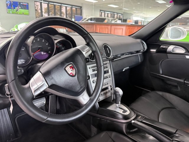 Used 2008 Porsche Cayman RWD image 17