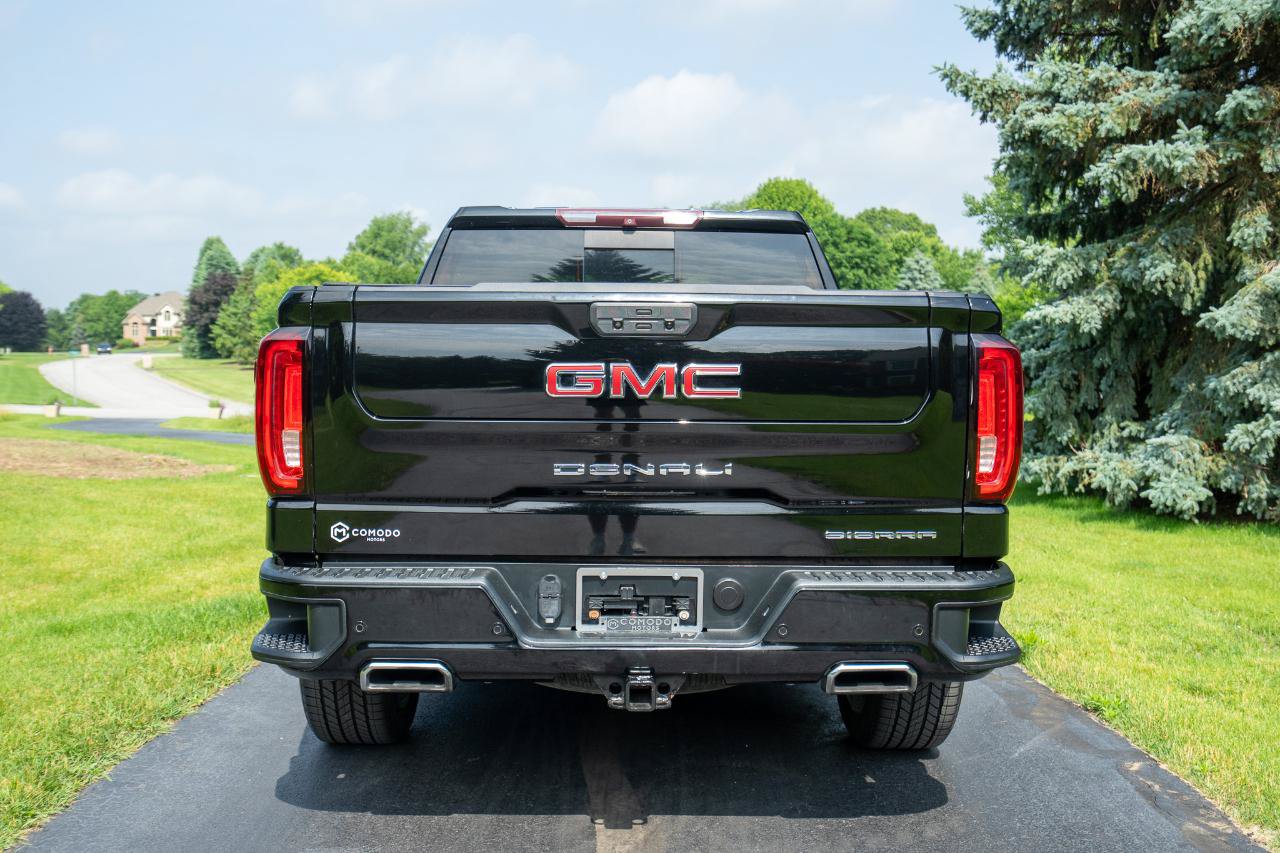 Used 2019 GMC Sierra 1500 Denali w/ Denali Ultimate Package AWD/4WD image 4