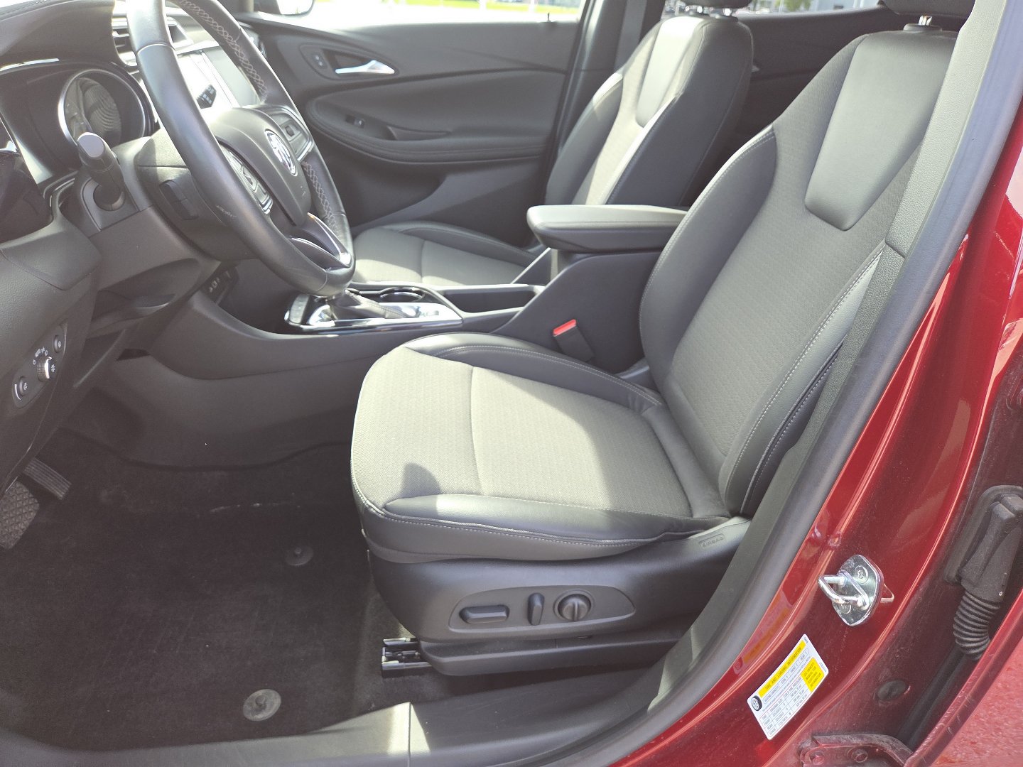 Used 2023 Buick Encore GX Preferred w/ Cold Weather Comfort Package AWD/4WD image 22