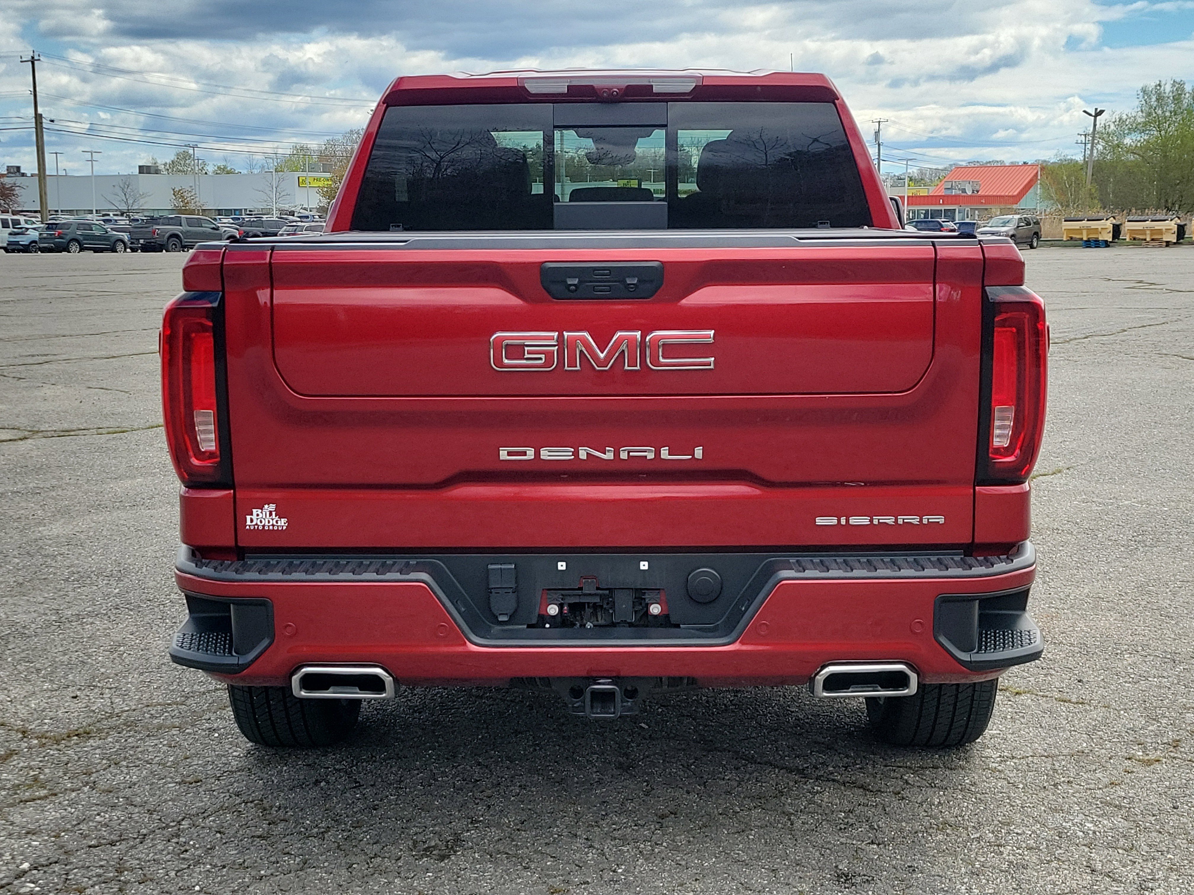 Used 2023 GMC Sierra 1500 Denali w/ Denali Reserve Package AWD/4WD image 6