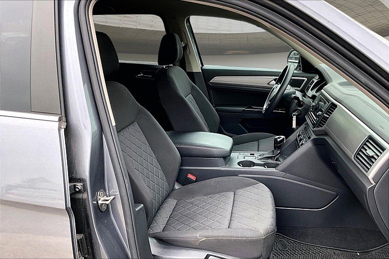 Used 2019 Volkswagen Atlas S FWD image 6