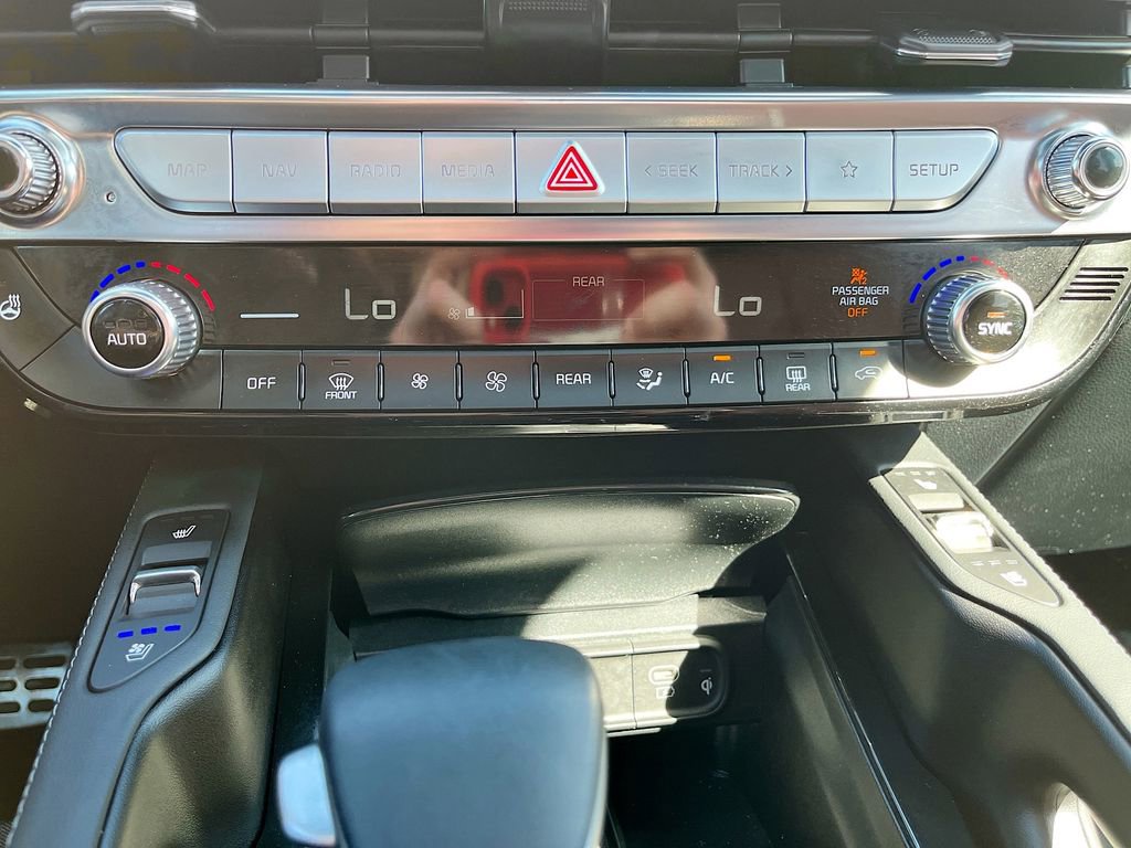 Used 2025 Kia Telluride SX Prestige image 16