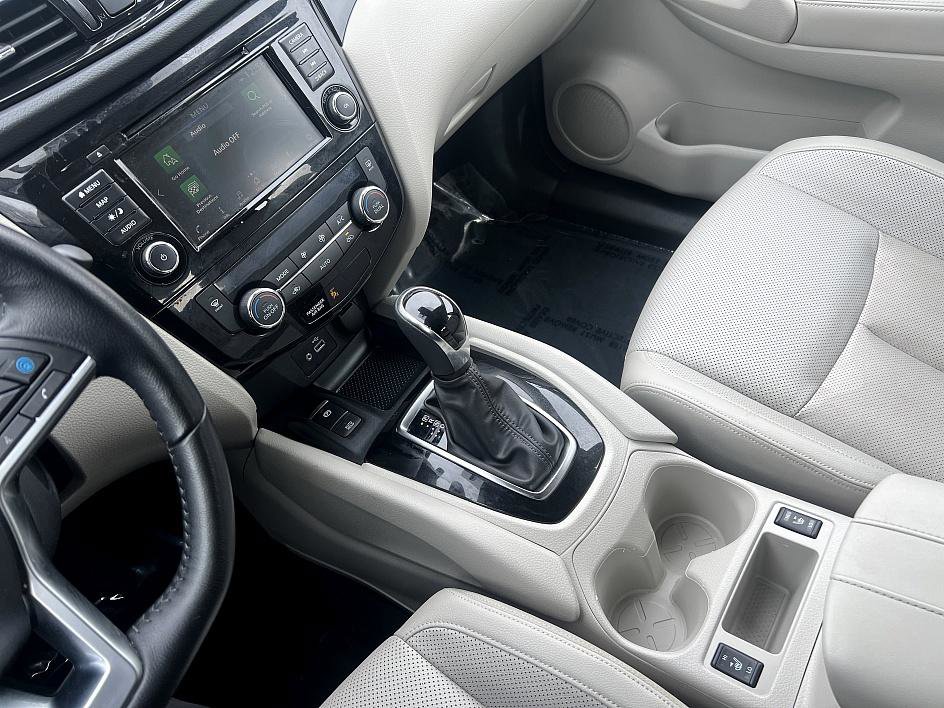 Certified 2022 Nissan Rogue Sport SL image 20