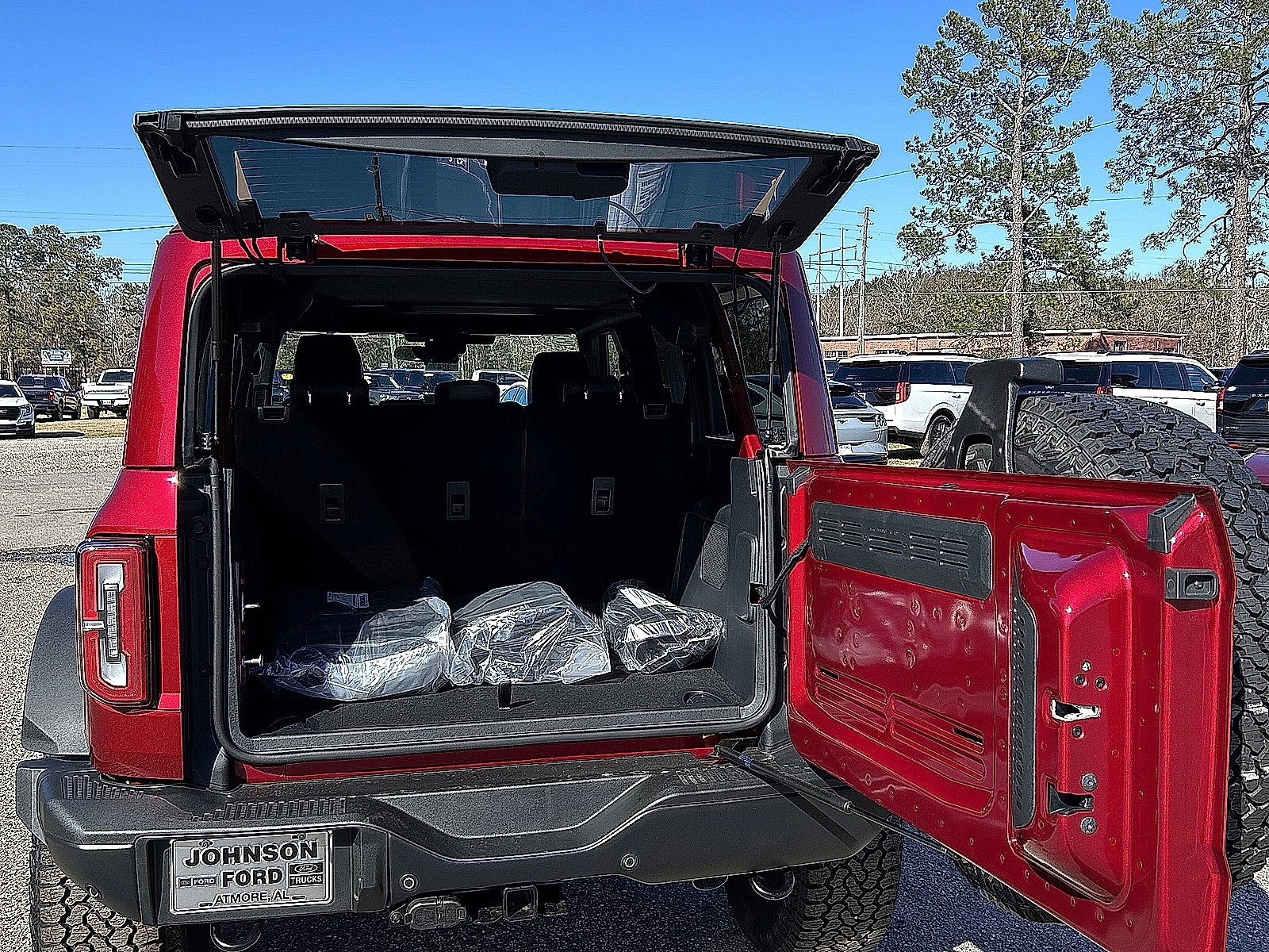 New 2025 Ford Bronco Badlands w/ Sasquatch Package AWD/4WD image 6