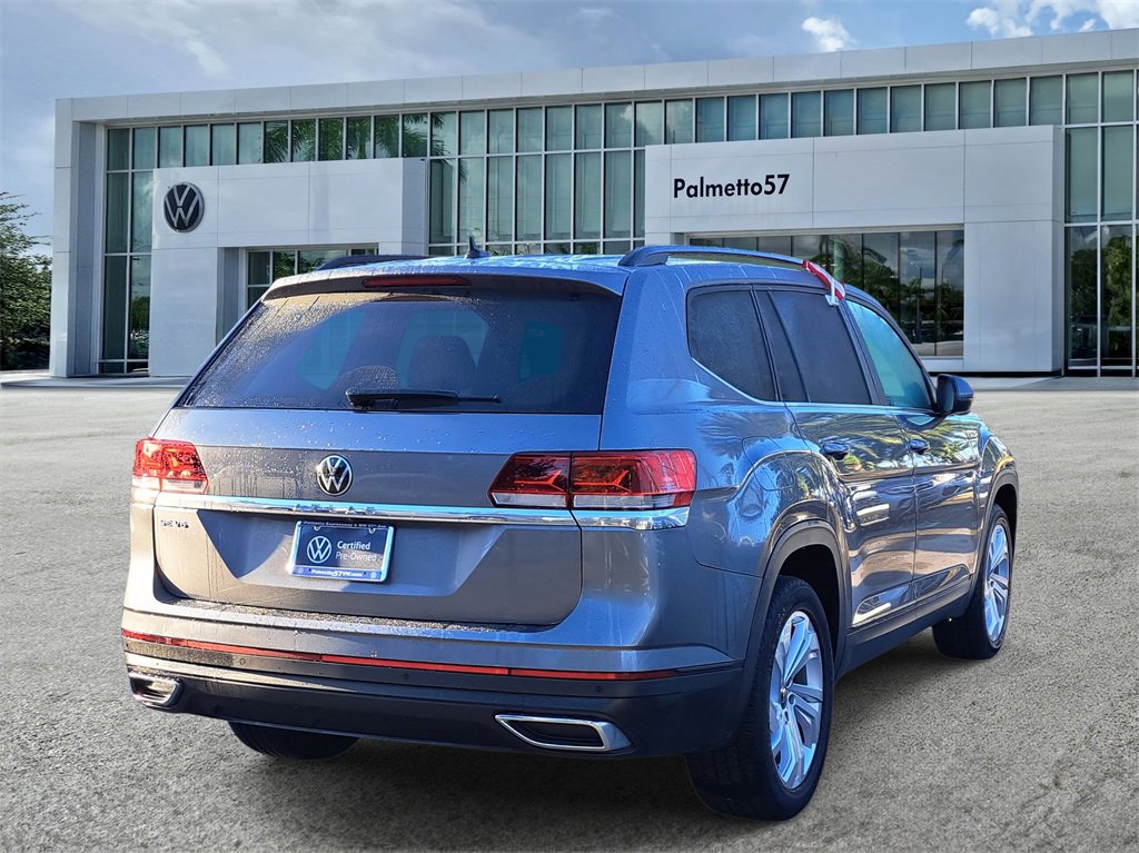 Certified 2021 Volkswagen Atlas SE image 4
