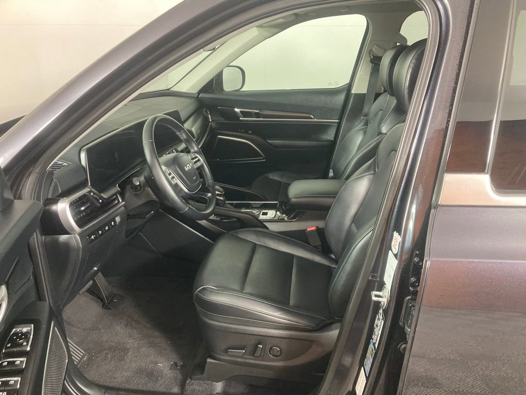 Certified 2025 Kia Telluride S AWD/4WD image 12