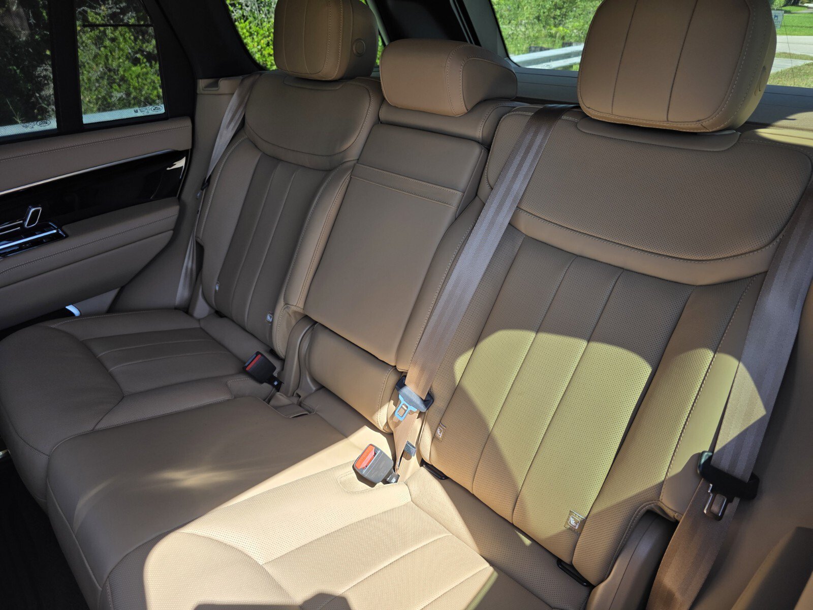 New 2026 Land Rover Range Rover SE AWD/4WD image 13