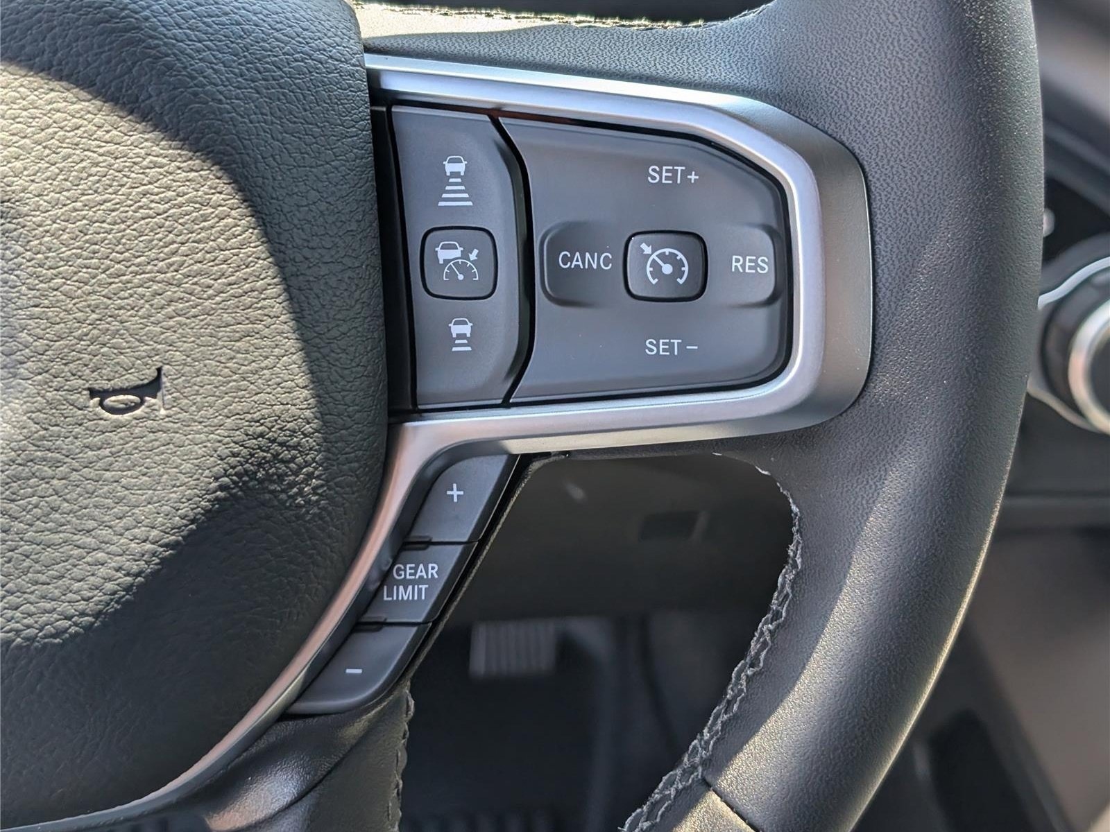 New 2026 RAM 1500 Big Horn AWD/4WD image 19