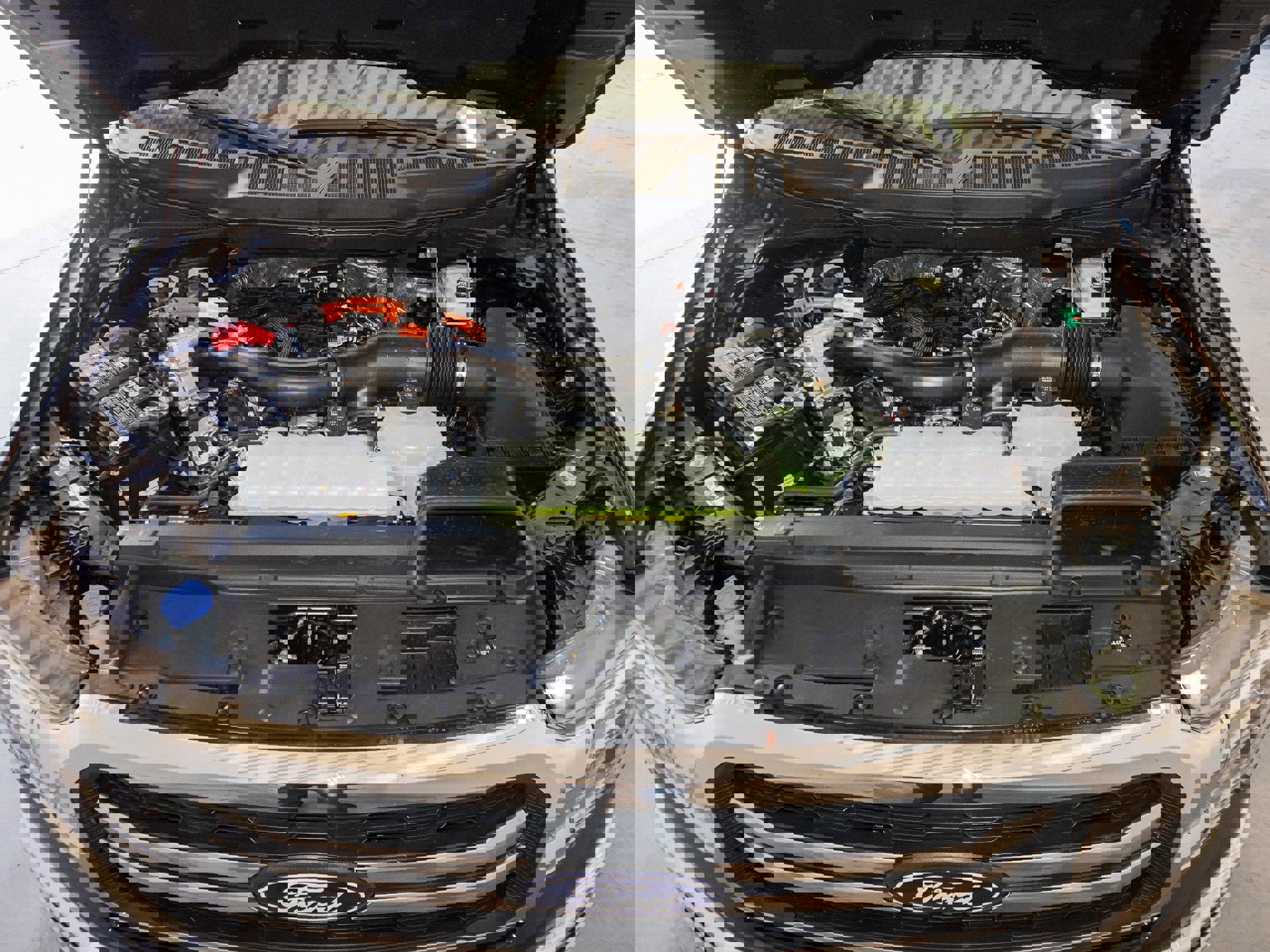 New 2025 Ford F150 Lariat w/ Equipment Group 502A High image 21