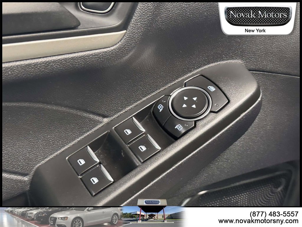 Used 2022 Ford Escape SE w/ Convenience Package image 11