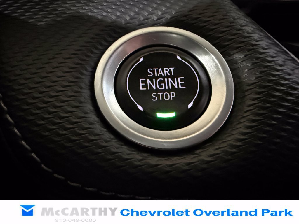 Used 2025 Chevrolet Equinox LT AWD/4WD image 18