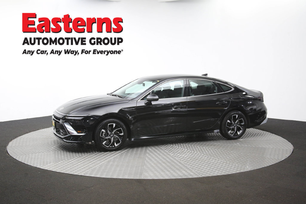 Used 2025 Hyundai Sonata SEL FWD image 60
