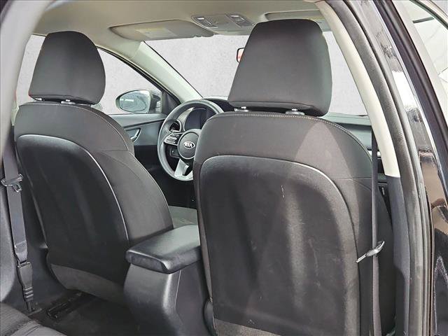 Used 2021 Kia Forte LXS FWD image 13