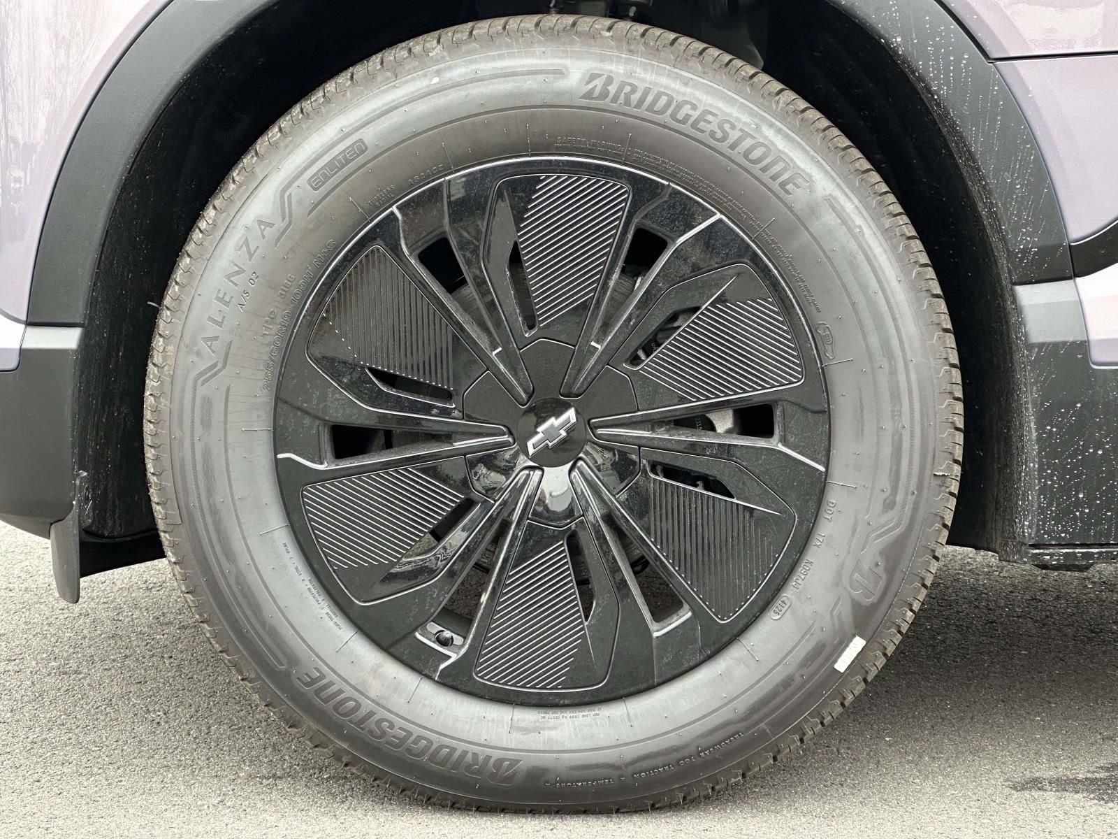 New 2026 Chevrolet Blazer EV LT image 7