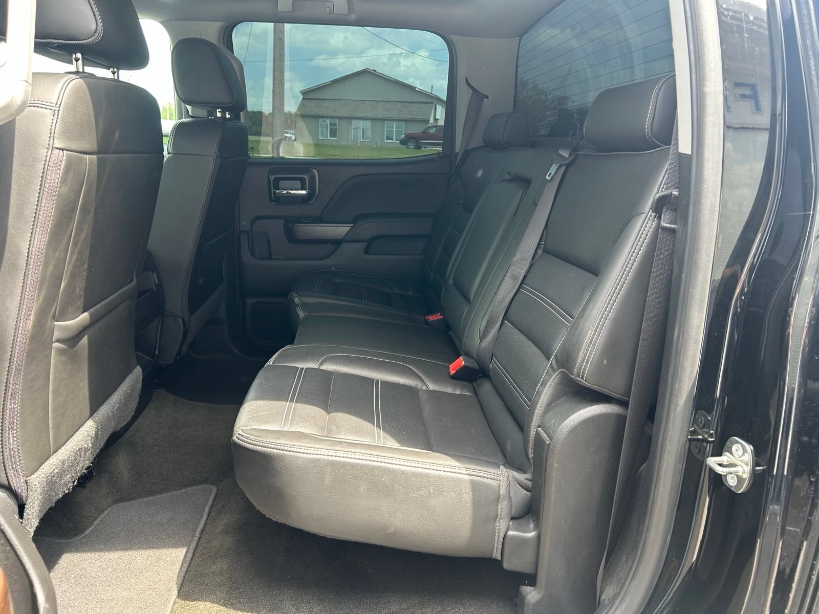 Used 2018 GMC Sierra 2500 Denali w/ Snow Plow Prep Package AWD/4WD image 27