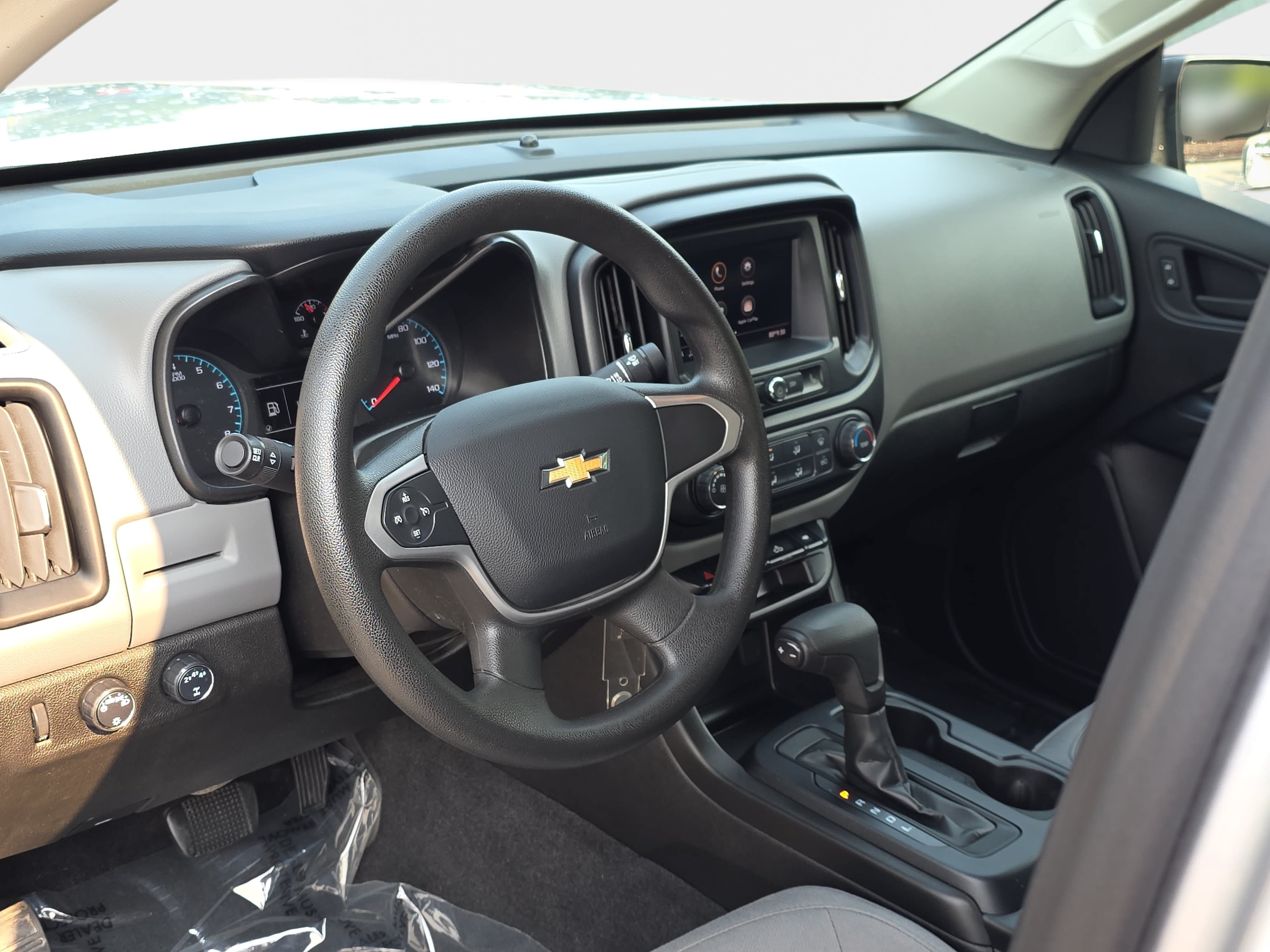 Used 2020 Chevrolet Colorado W/T w/ WT Convenience Package AWD/4WD image 13