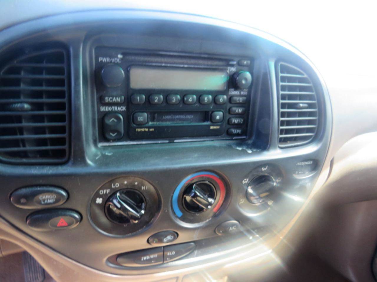 Used 2002 Toyota Tundra Limited RWD image 12