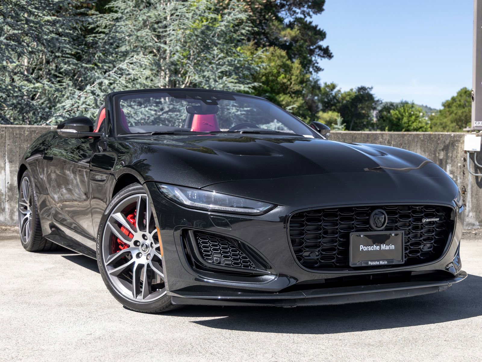 Used 2024 Jaguar F-TYPE R-Dynamic RWD image 9