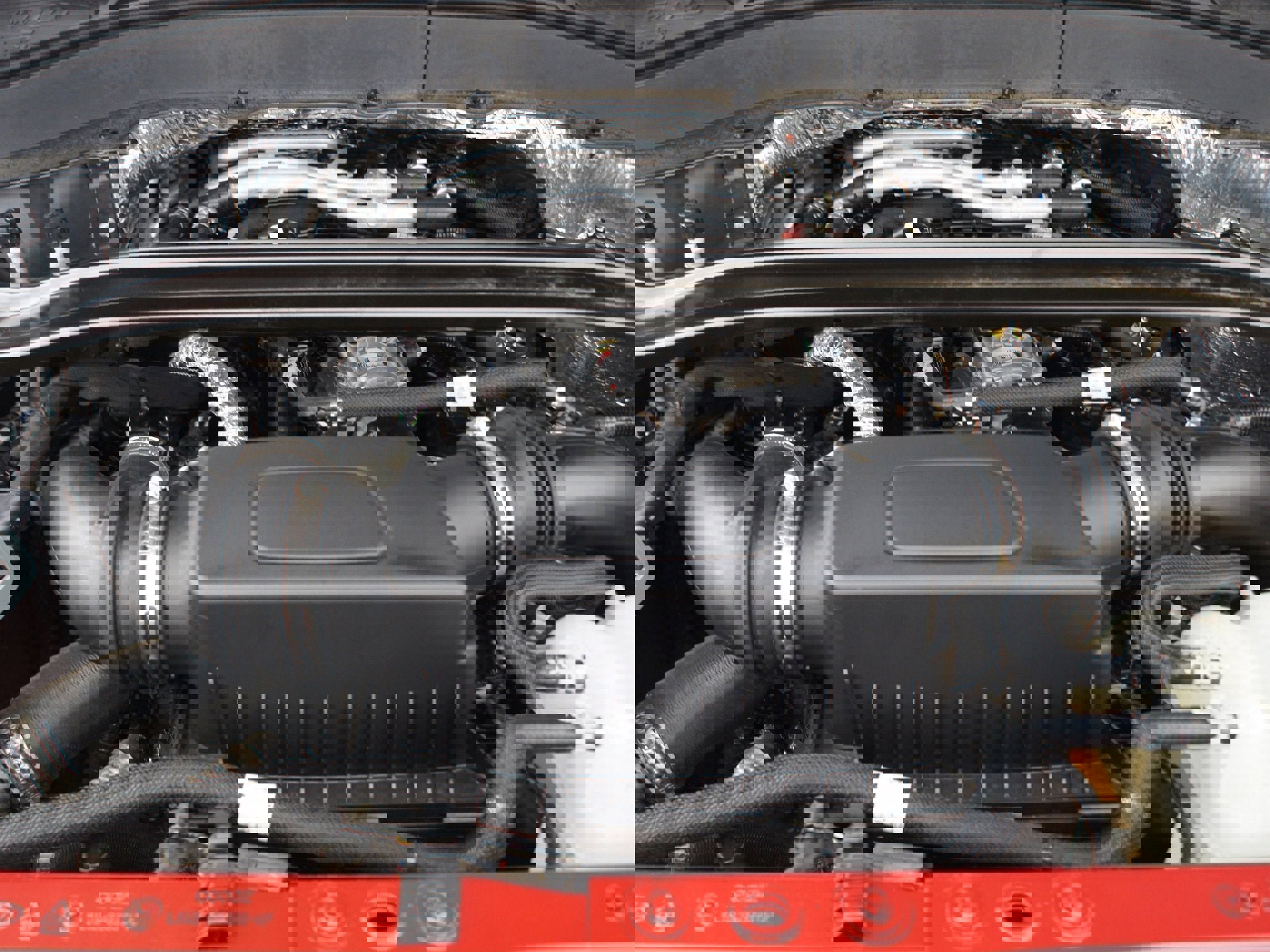 Used 2020 Ford Explorer Platinum w/ Premium Technology Package image 29